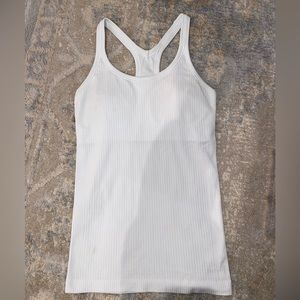 Lululemon ebb to street tank